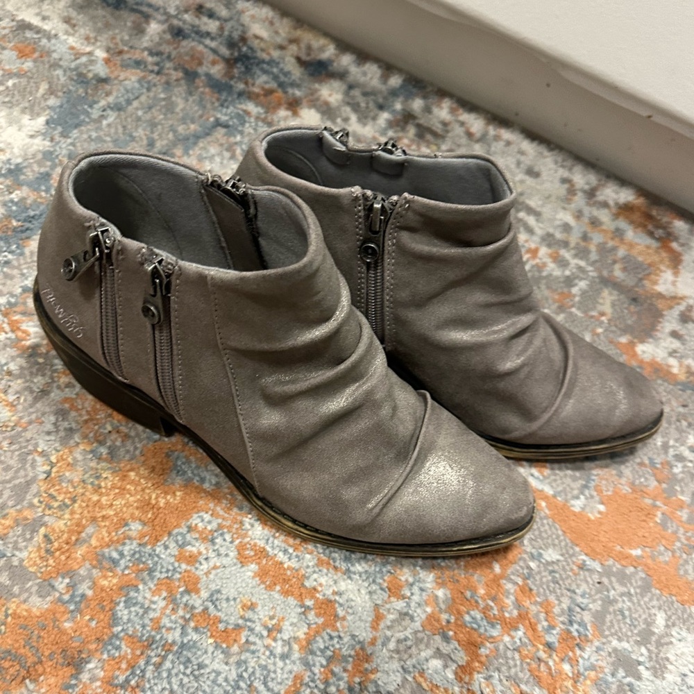 Silver Blowfish Booties